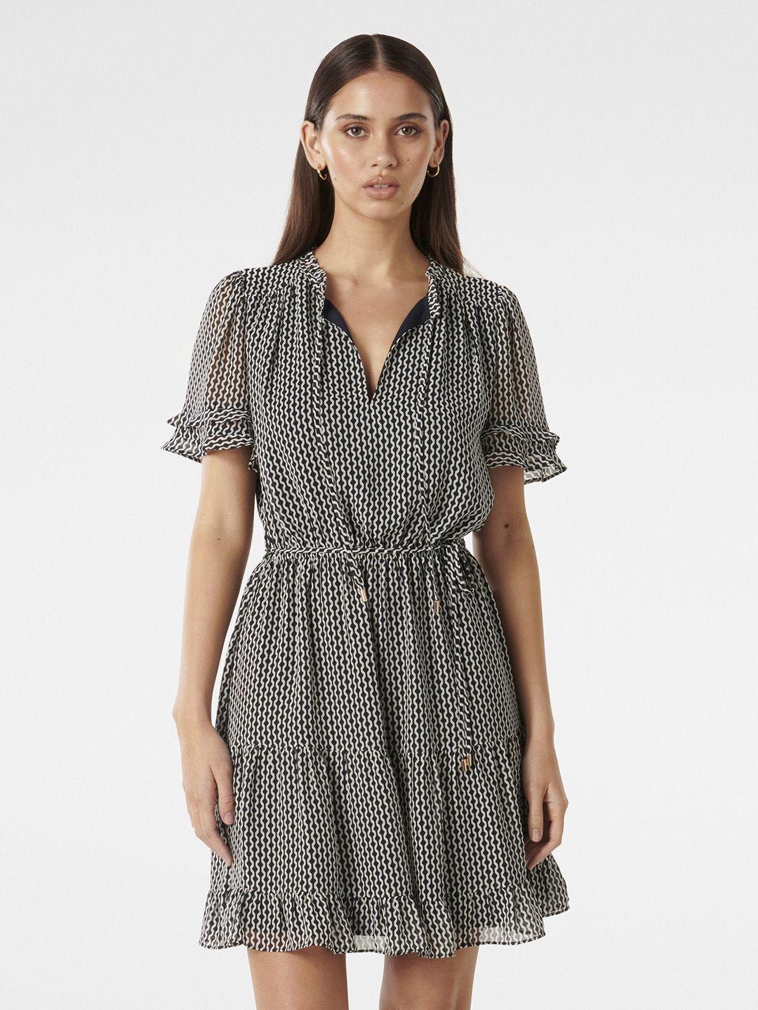 forever-new-geometric-printed-ruffles-fit-&-flare-dress