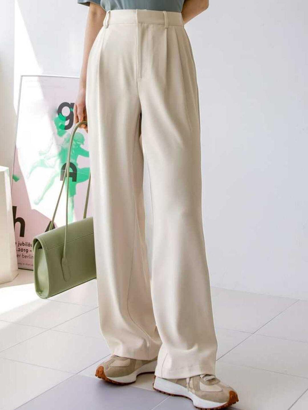next-one-women-beige-floral-printed-smart-loose-fit-high-rise-easy-wash-pleated-trousers