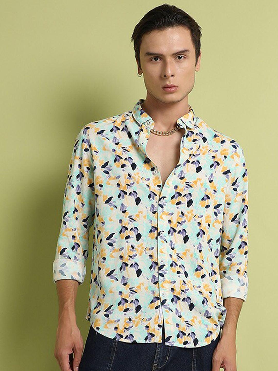 campus-sutra-abstract-printed-classic-cotton-casual-shirt