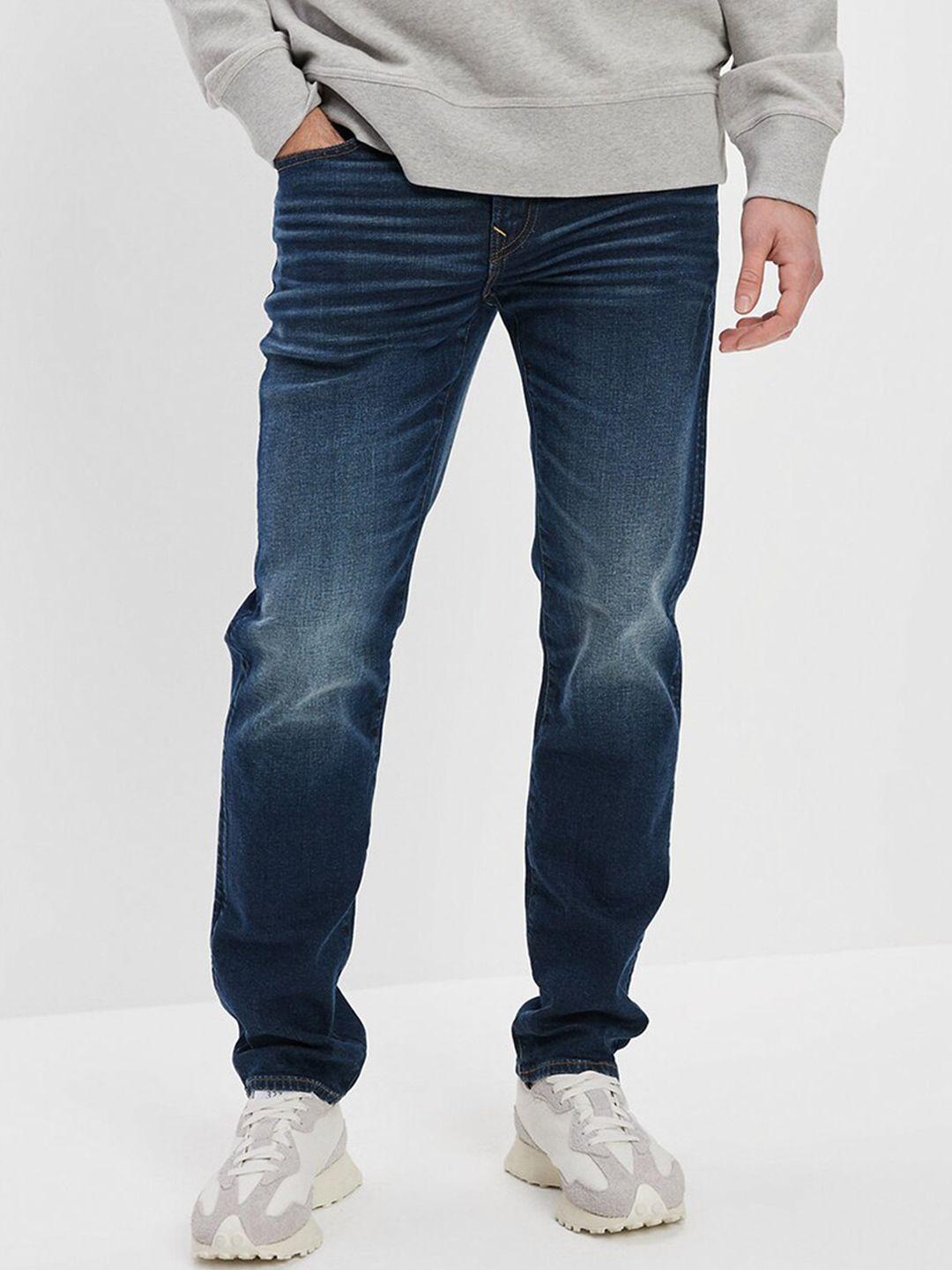 american-eagle-outfitters-men-clean-look-mid-rise-straight-fit-heavy-fade-jeans