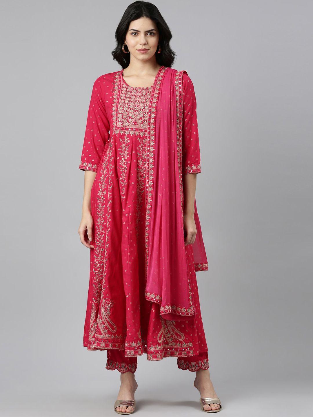 neerus-ethnic-motifs-embroidered-regular-aari-work-kurta-with-trousers-&-dupatta