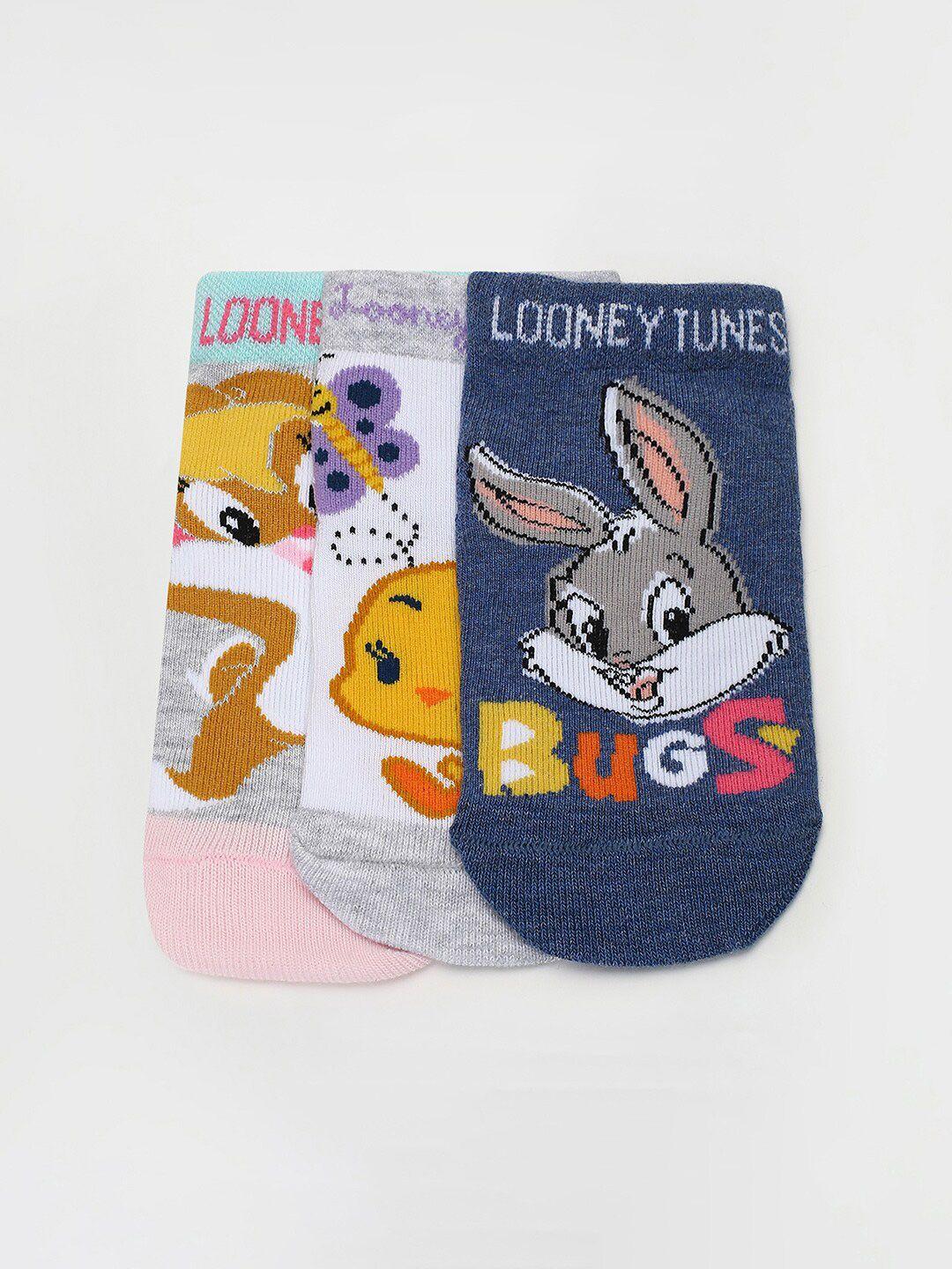 max-girls-pack-of-3-cartoon-patterned-ankle-length-socks