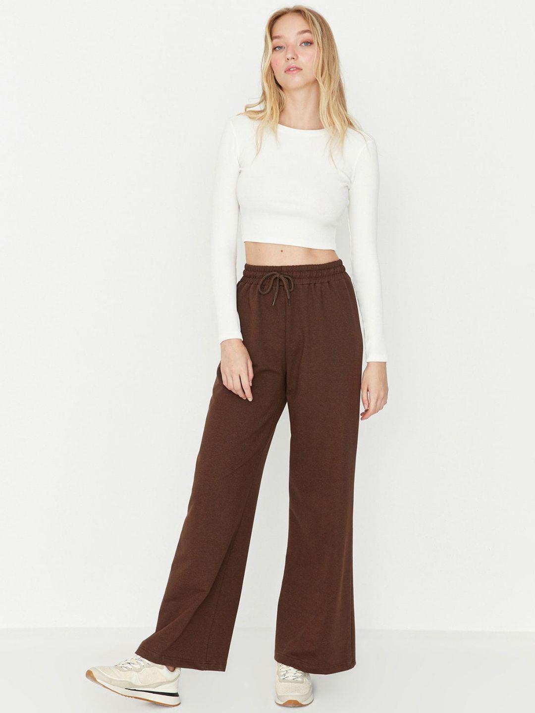 trendyol-women-mid-rise-parallel-trousers