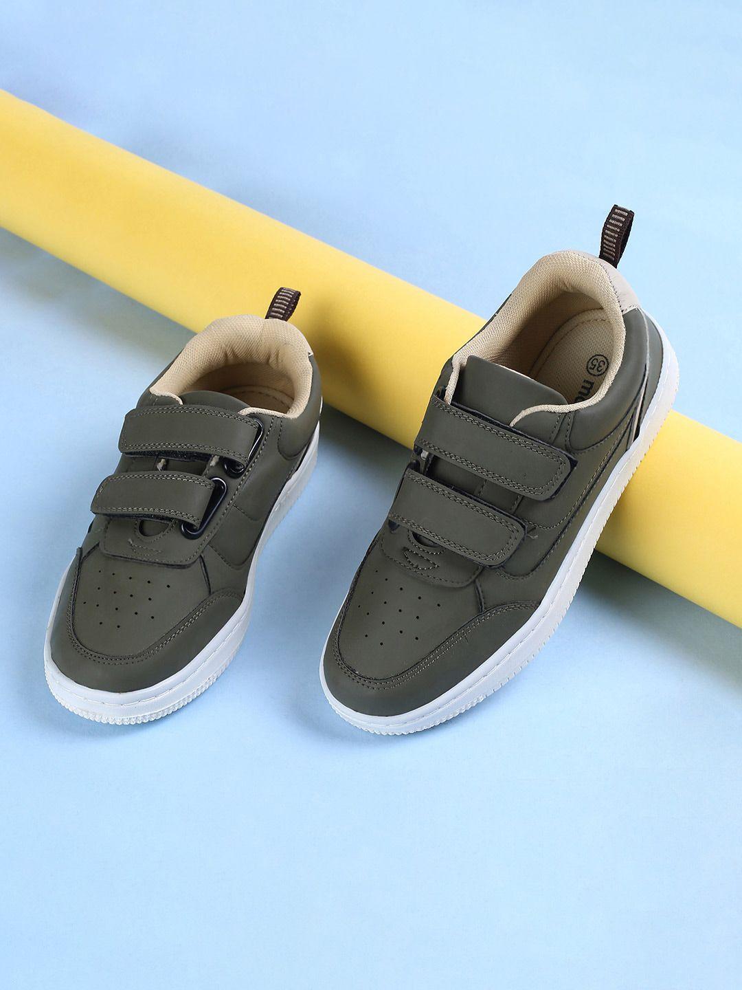 max-boys-perforated-canvas-velcro-sneakers