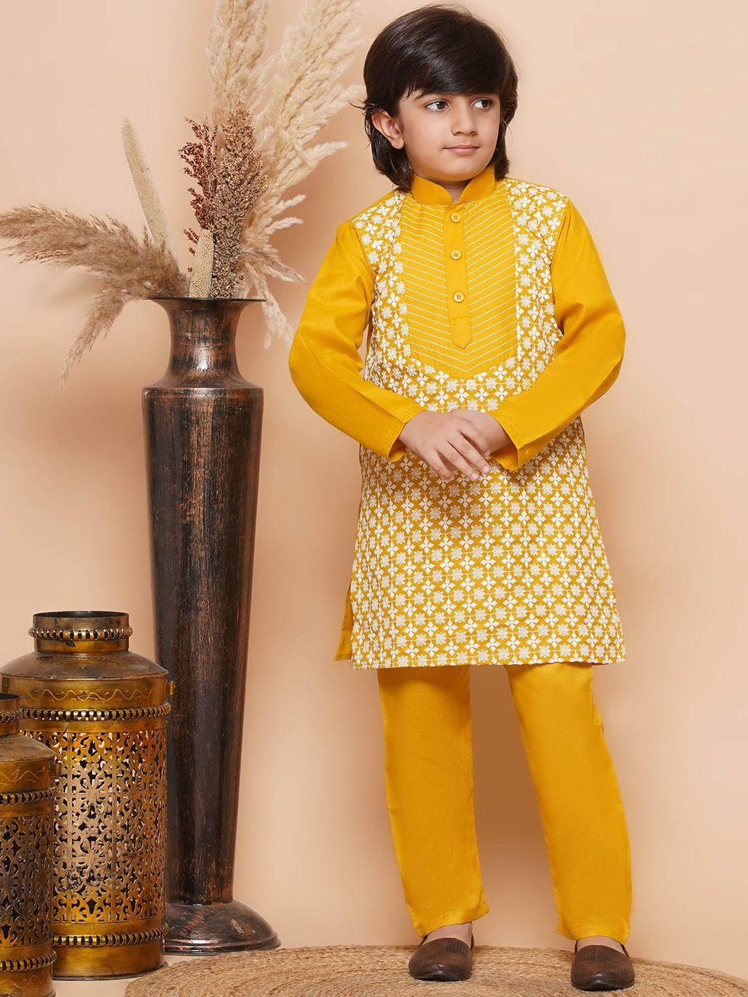aj-dezines-boys-ethnic-motifs-embroidered-mandarin-collar-pure-cotton-kurta-&-pyjamas