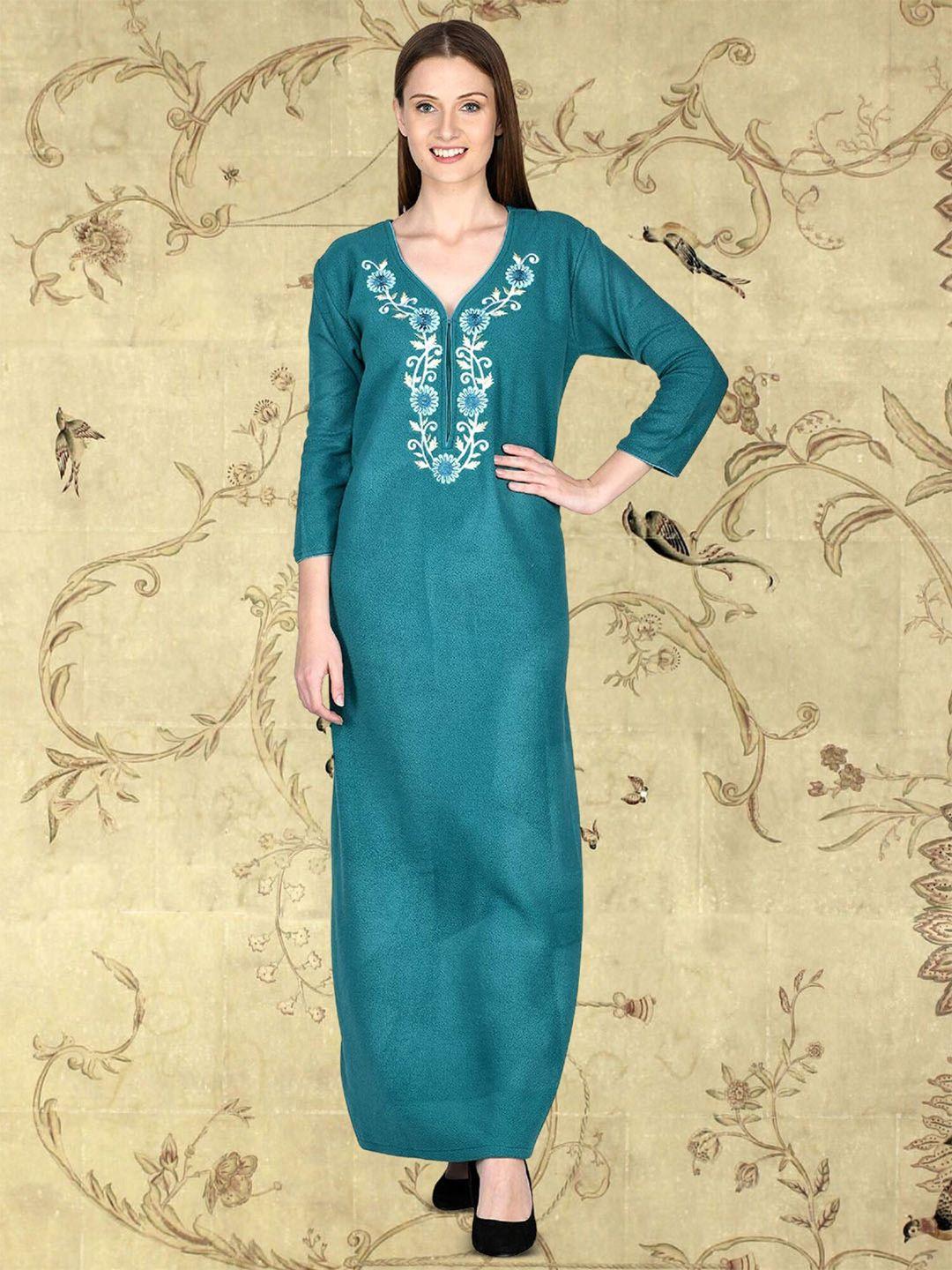 noty-floral-embroidered-v-neck-fleece-maxi-nightdress