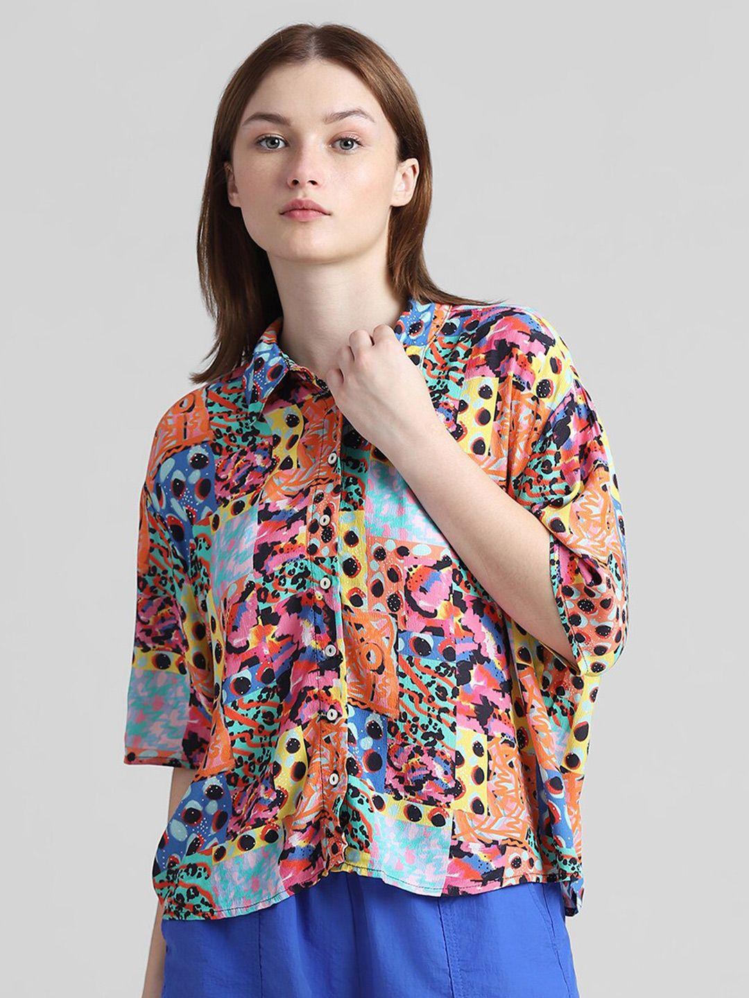 only-boxy-abstract-printed-spread-collar-casual-shirt