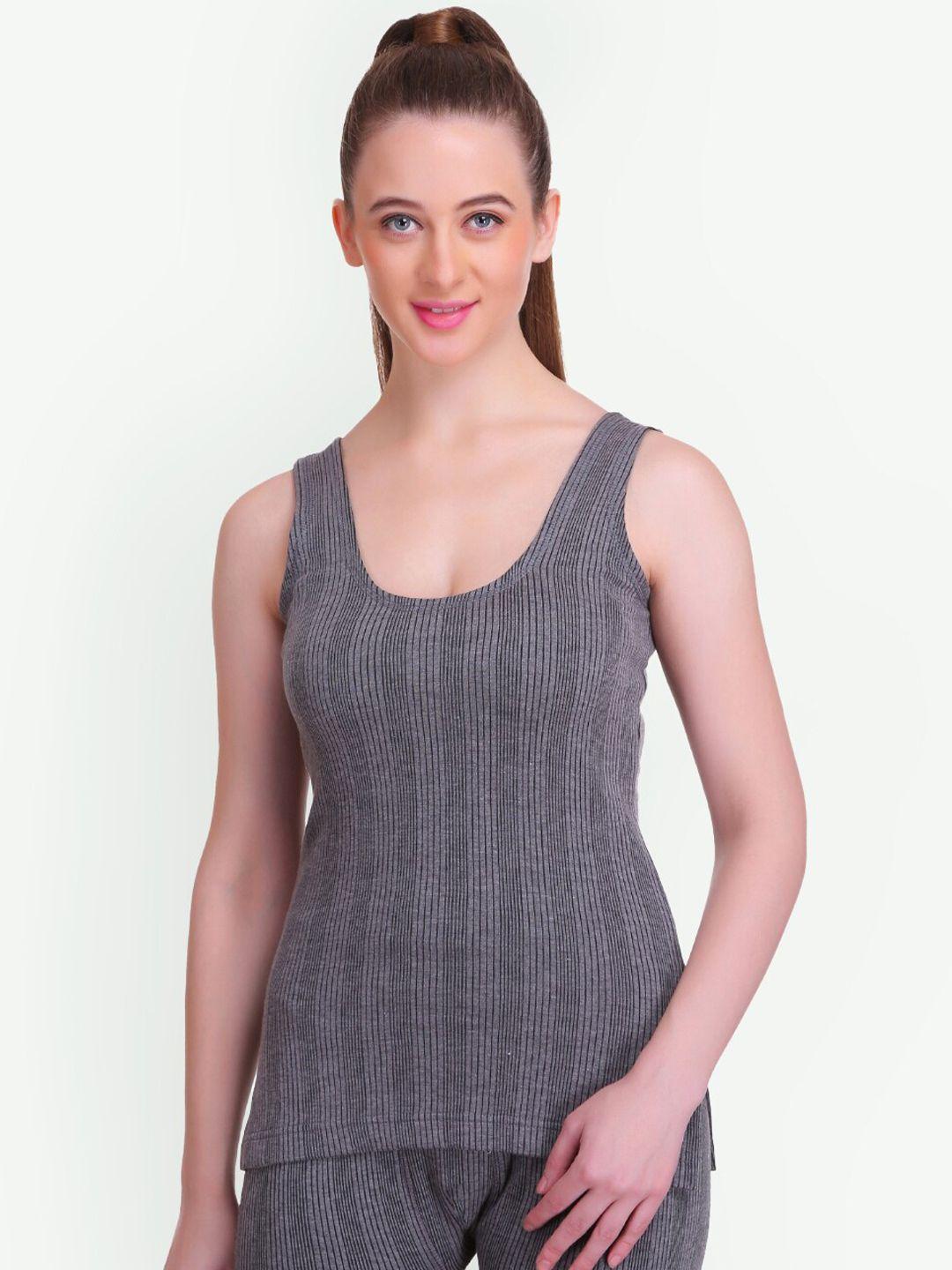 t.t.-ribbed-round-neck-thermal-tops