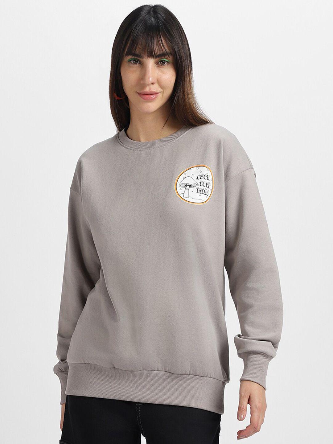 juneberry-graphic-printed-fleece-oversized-pullover-sweatshirt