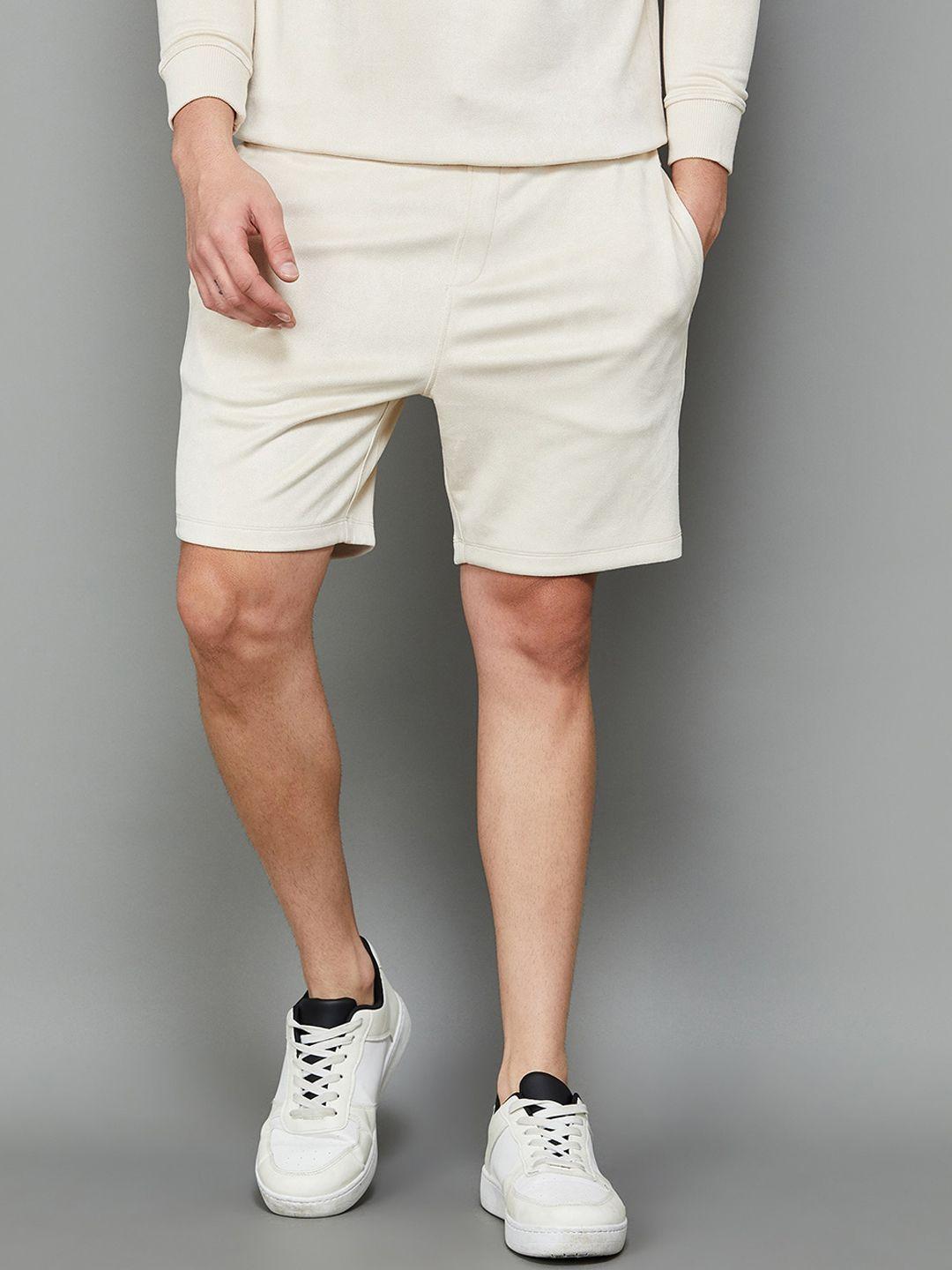 bossini-men-mid-rise-regular-shorts
