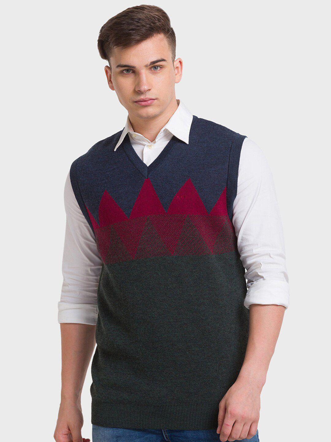 colorplus-chevron-v-neck-sweater-vest