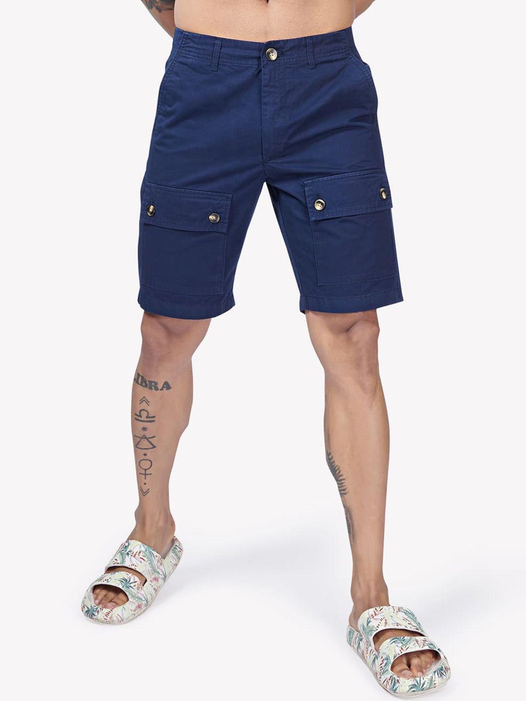 vastrado-men-mid-rise-cotton-cargo-shorts