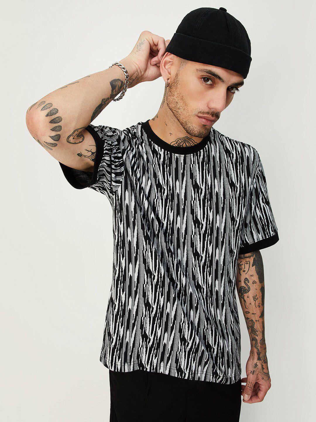 max-abstract-printed-round-neck-short-sleeves-cotton-regular-t-shirt