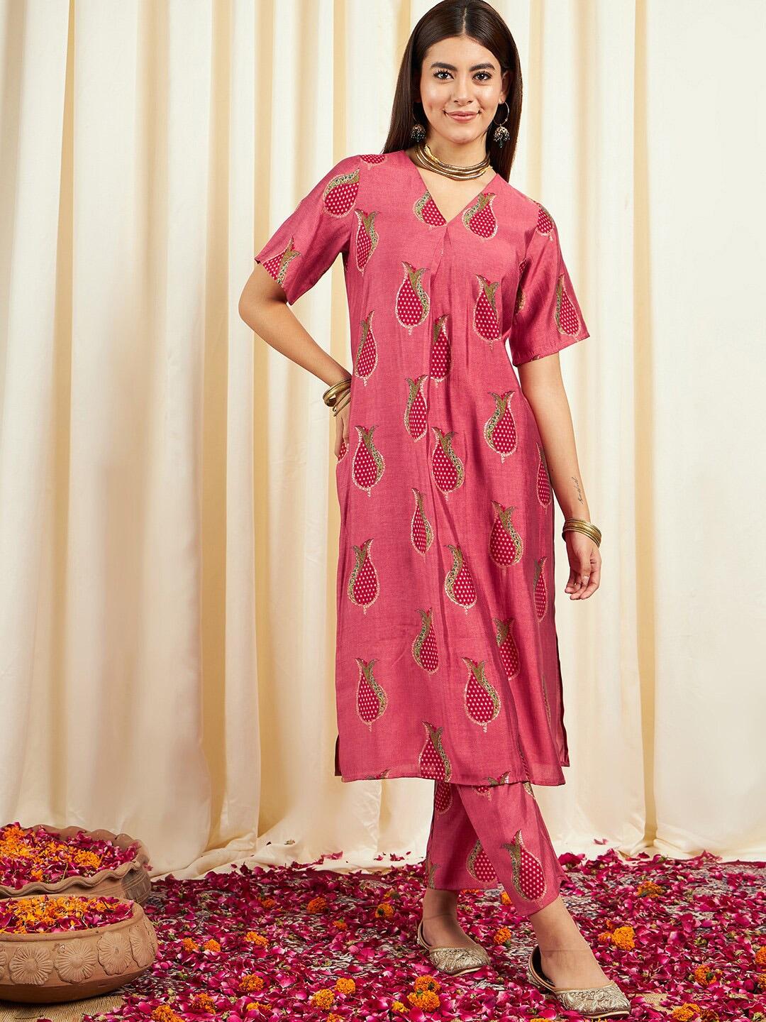 divyank-ethnic-motifs-printed-v-neck-chanderi-silk-straight-kurta-with-trousers