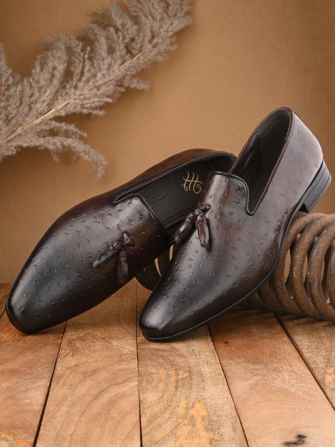 house-of-pataudi-men-textured-formal-tassel-loafers