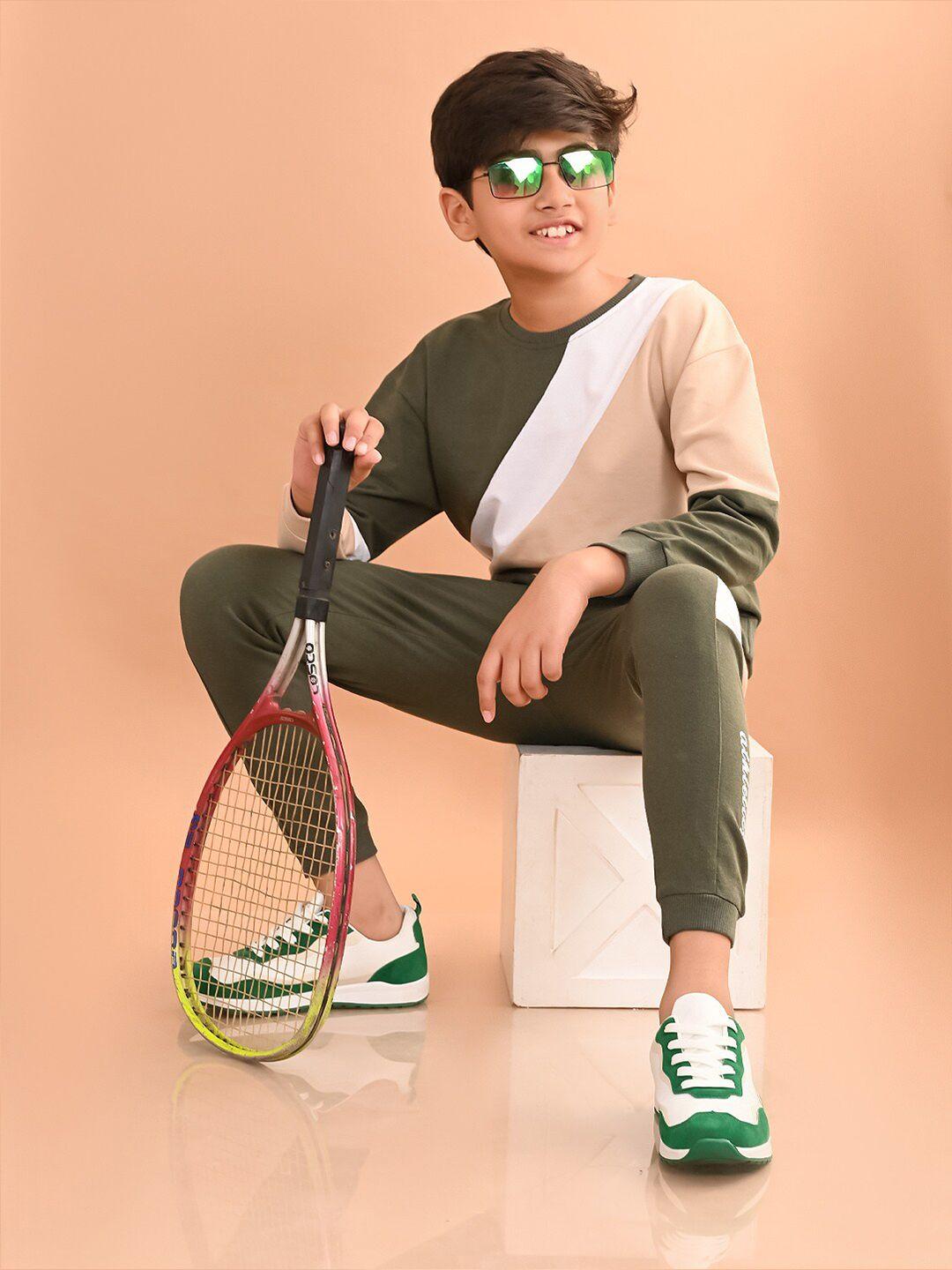 lilpicks-boys-colourblocked-round-neck-t-shirt-with-trousers
