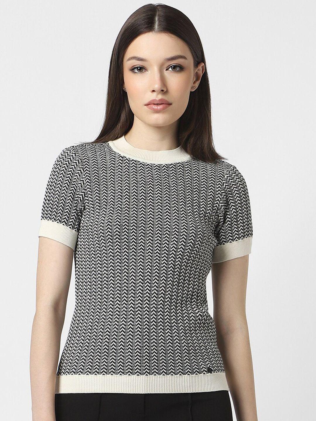van-heusen-woman-geometric-printed-high-neck-fitted-pure-cotton-top
