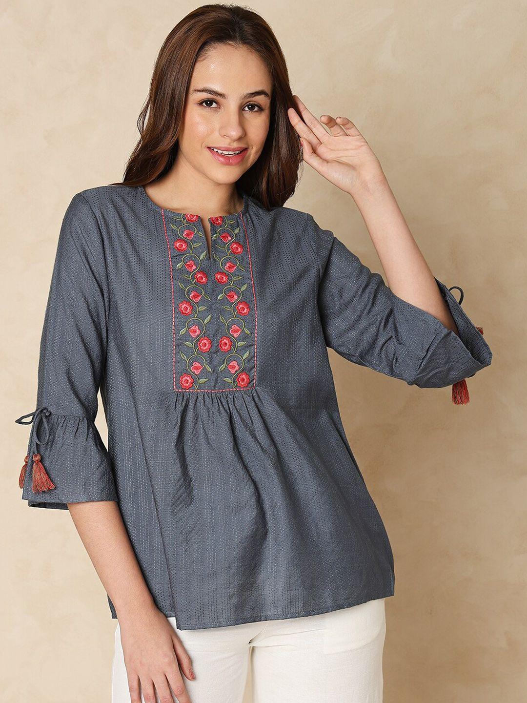 indifusion-floral-embroidered-a-line-kurti