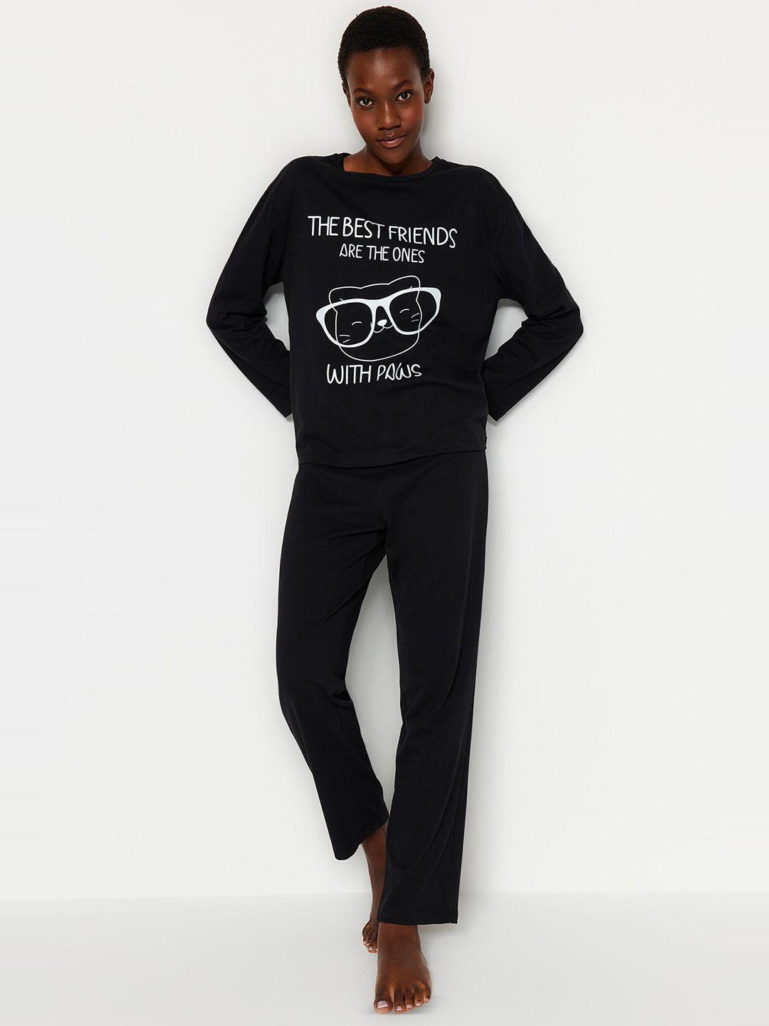 trendyol-typography-printed-t-shirt-&-pyjamas