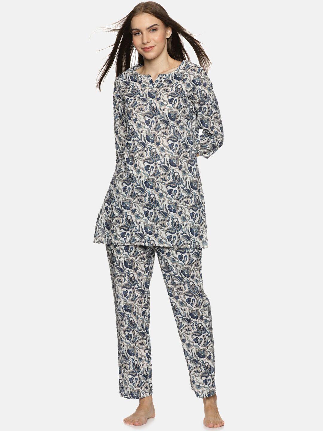 palakh-women-off-white-&-navy-blue-printed-night-suit