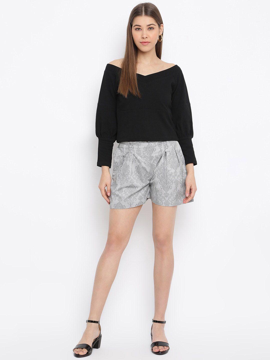 dressberry-women-grey-ethnic-motifs-printed-mid-rise-cotton-regular-shorts