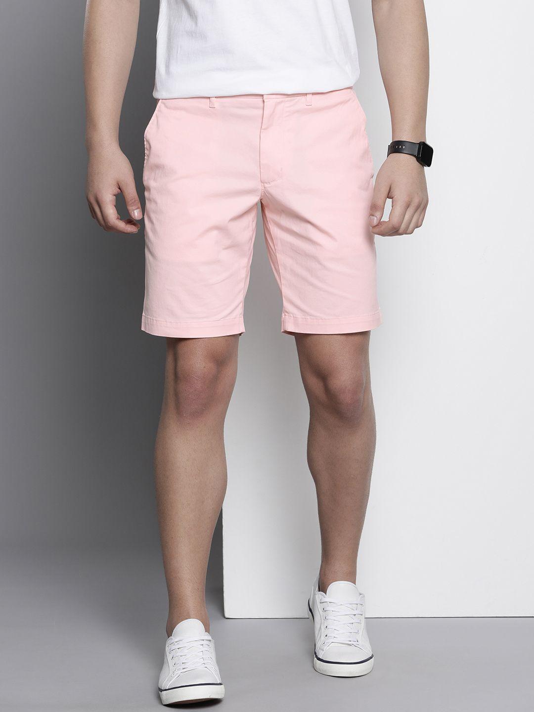 tommy-hilfiger-men-regular-fit-mid-rise-shorts