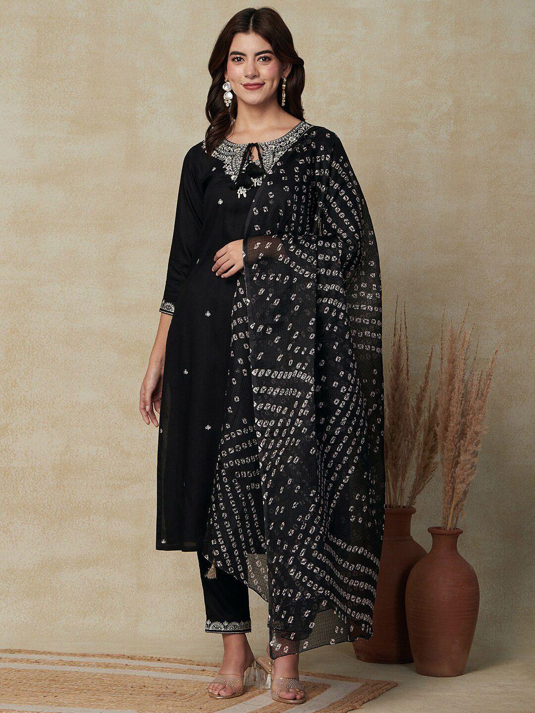 fashor-embroidered-straight-kurta-with-trousers-&-dupatta