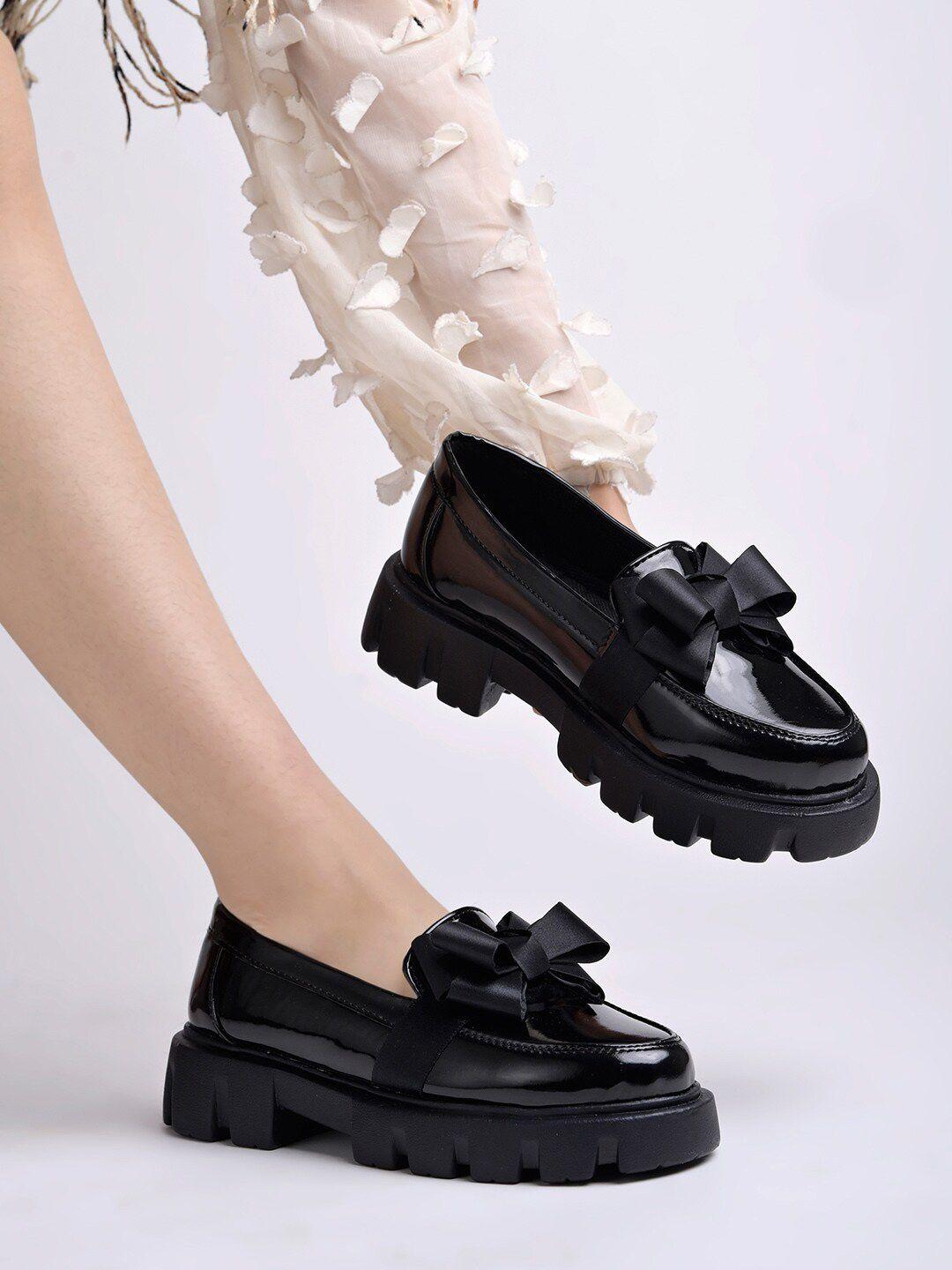 shoetopia-women-bows-detail-slip-on-tassel-loafers