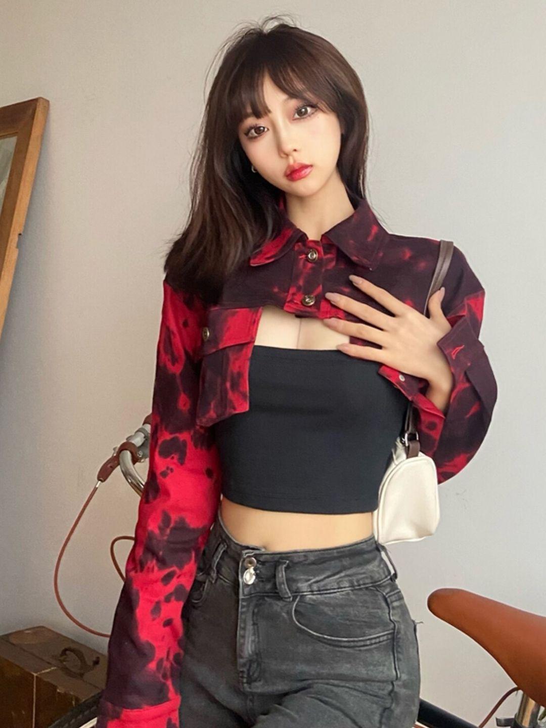stylecast-x-kpop-floral-printed-shirt-collar-cuffed-sleeves-cotton-shirt-style-crop-top