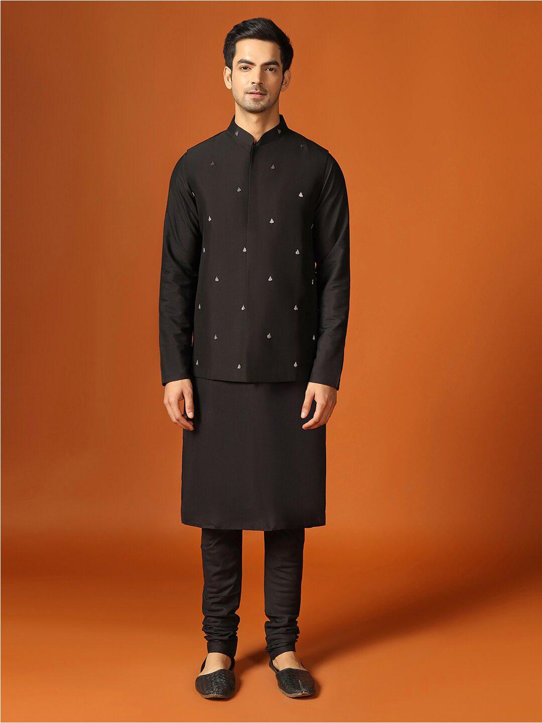 kisah-printed-straight-kurta-with-churidar-&-nehru-jacket