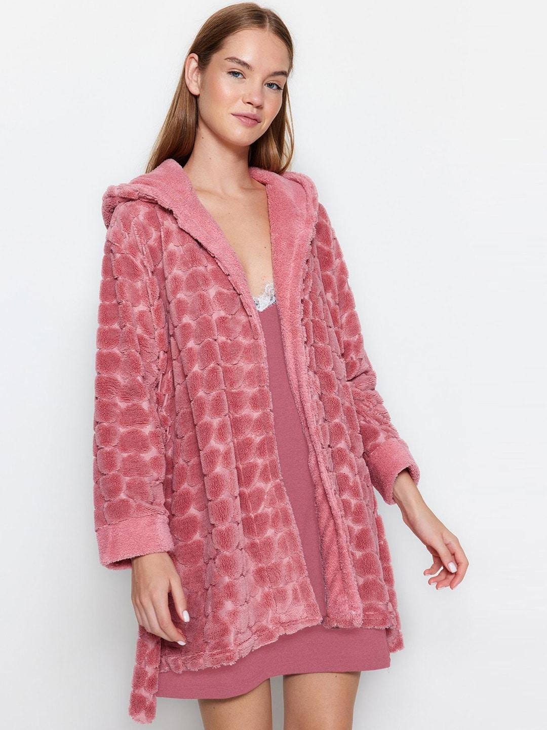 trendyol-self-design-hooded-mini-robe