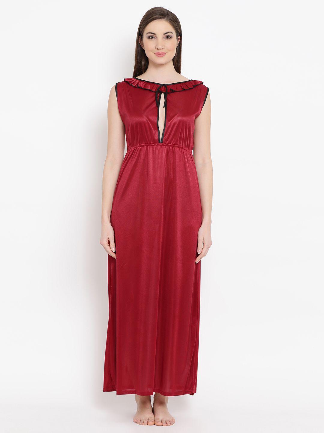 clovia-women-maroon-solid-maxi-nightdress-with-robe