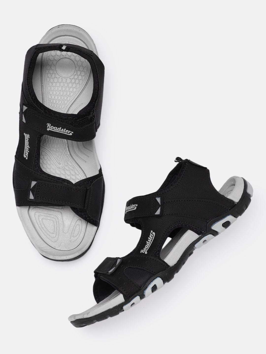 roadster-men-black-sports-sandals