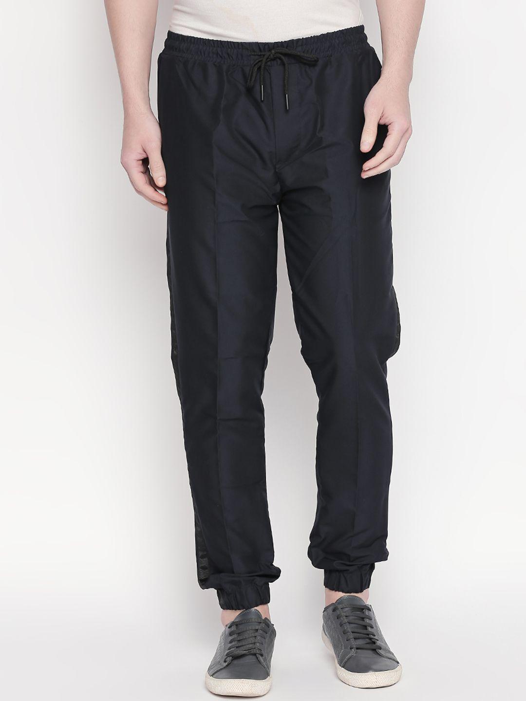 kenneth-cole-men-black-solid-slim-fit-outdoor-joggers