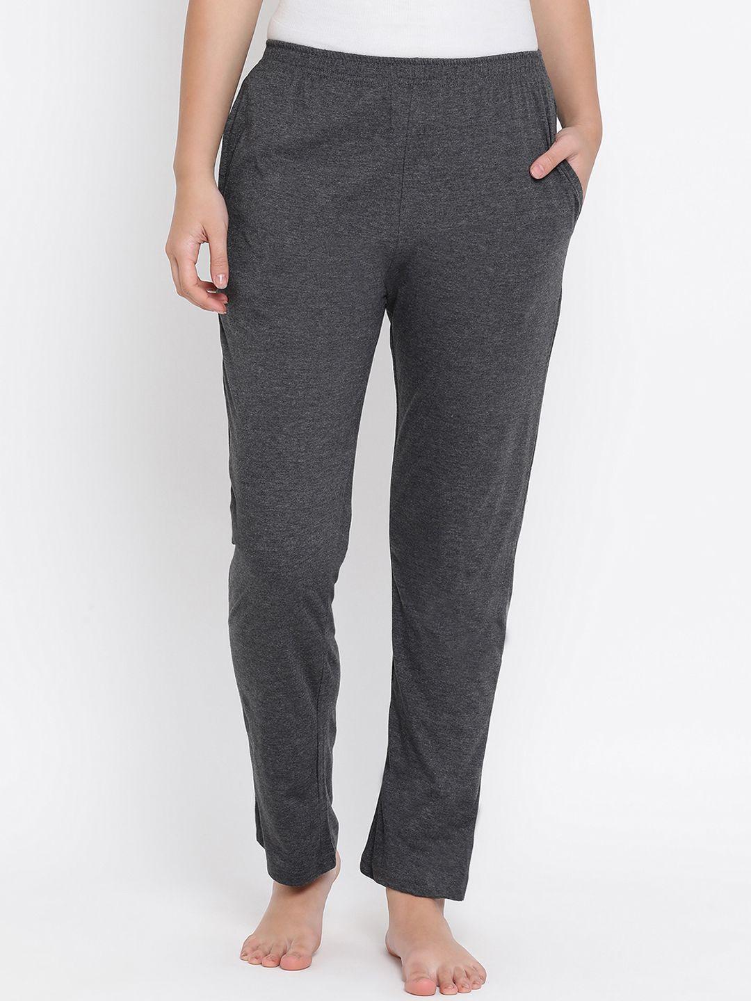 clovia-women-grey-solid-lounge-pants