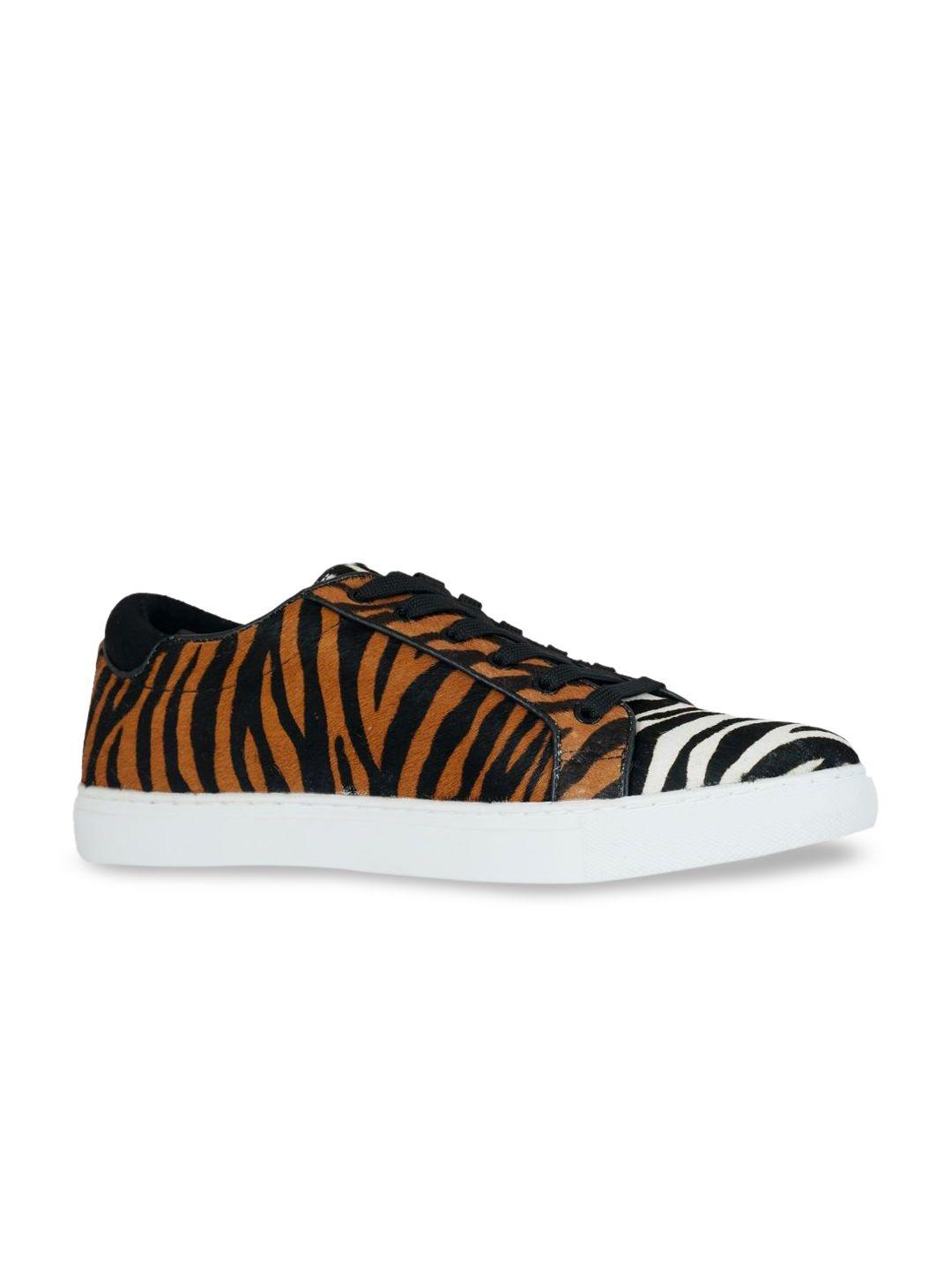 kenneth-cole-women-black-&-brown-animal-print-leather-sneakers
