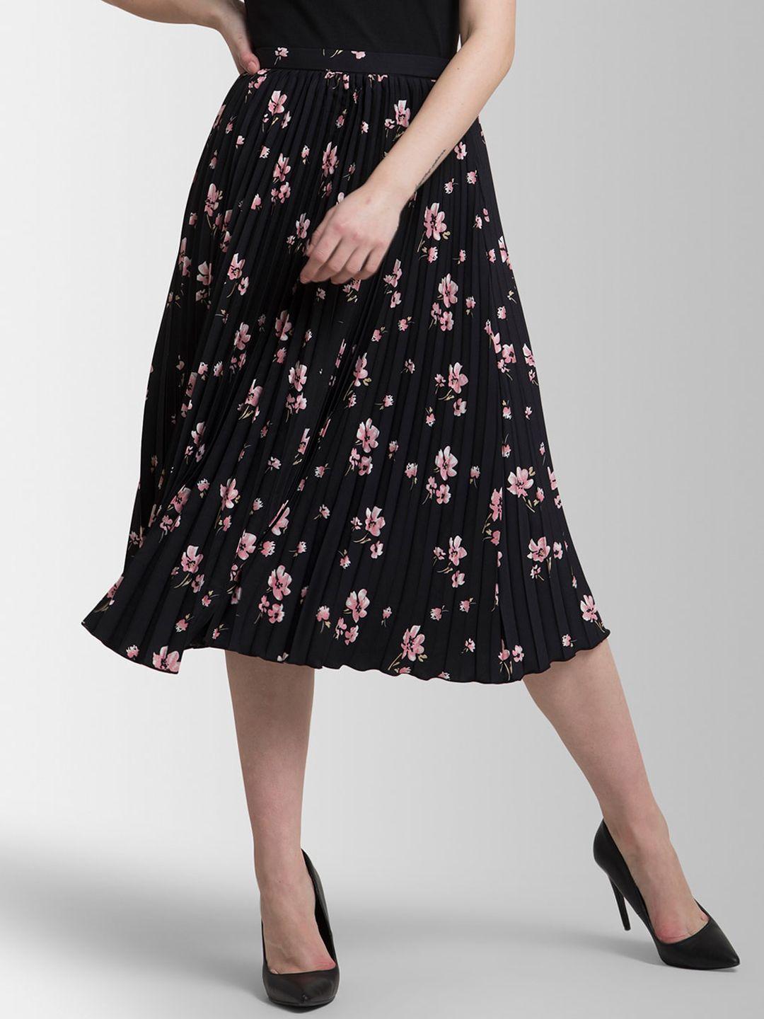 fablestreet-women-black-&-pink-floral-printed-pleated-a-line-midi-skirt