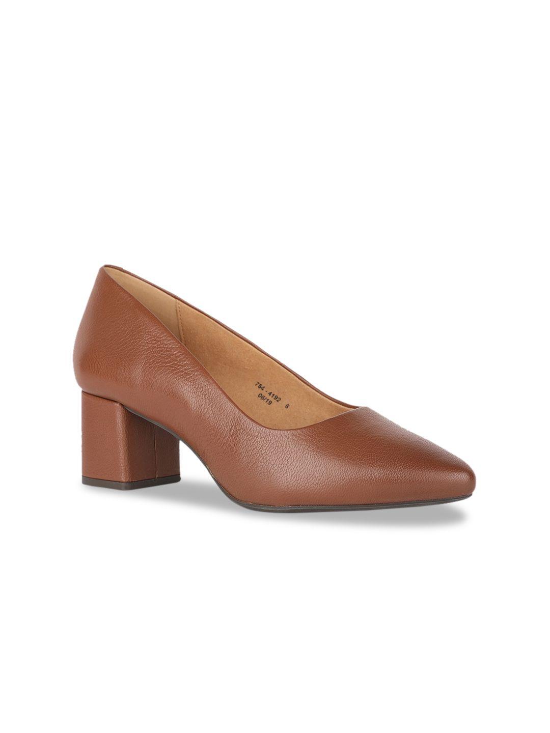 hush-puppies-women-brown-solid-leather-pumps