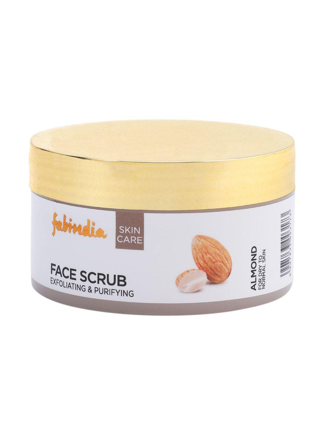 fabindia-unisex-white-almond-face-scrub