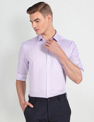 cutaway-collar-geometric-print-shirt