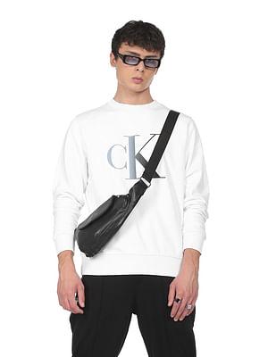 men-black-crew-neck-cotton-contrast-logo-sweatshirt