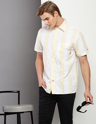 vertical-stripe-regular-fit-shirt