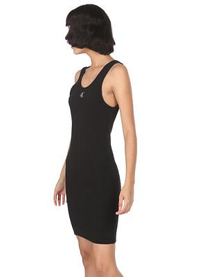 women-black-sleeveless-textured-dress