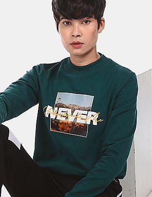 green-crew-neck-graphic-print-sweatshirt
