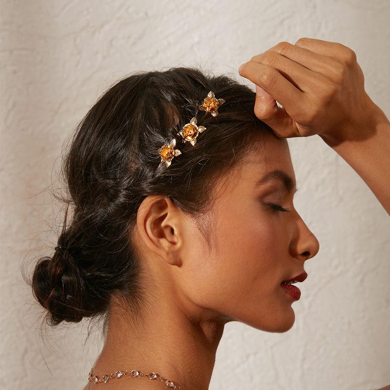 pipa-bella-by-nykaa-fashion-gold-rosalia-bun-and-hair-pin-set