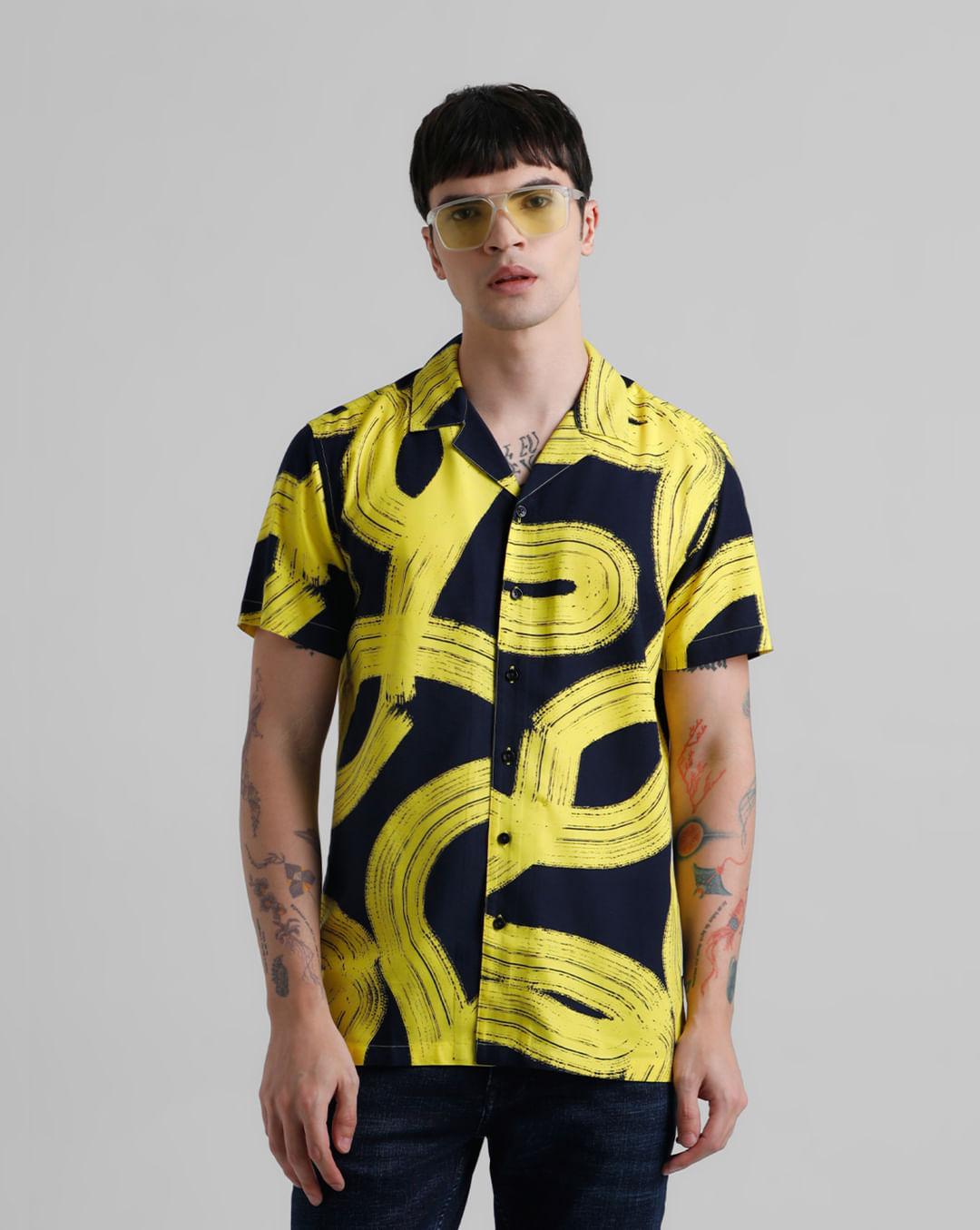 yellow-abstract-print-short-sleeves-shirt
