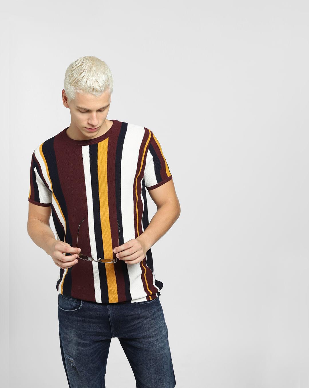 maroon-colourblocked-knit-t-shirt