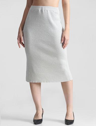 white-ribbed-co-ord-set-skirt