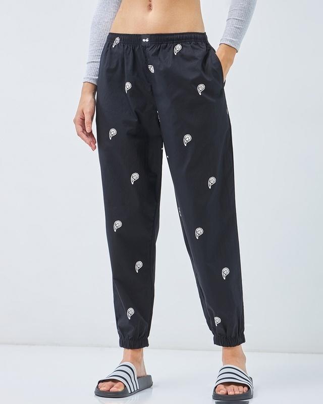 women's-black-all-over-printed-pyjama