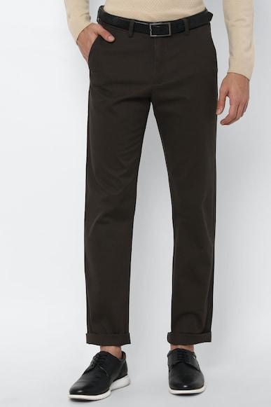 men-black-regular-fit-solid-casual-trousers
